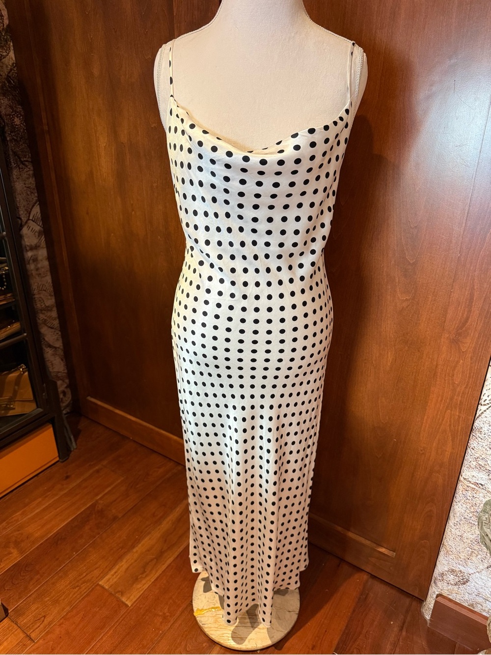 ⚜️ZARA BLACK & WHITE POLKA DOT SATIN SLIP MIDI DRESS NWT SIZE MEDIUM ⚜️